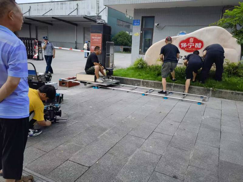 迪庆广告片拍摄公司核心优势：全流程服务，让品牌广告片省心更出彩