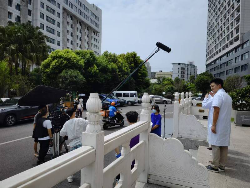迪庆广告片拍摄公司低成本实现高规格制作的诀窍
